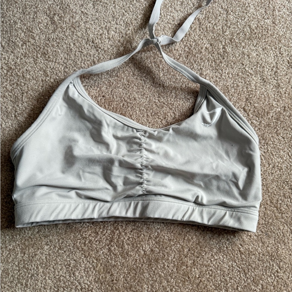Gymshark halter bra !
